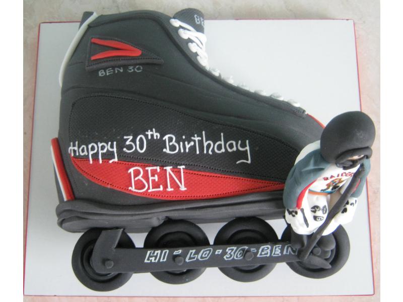 Roller Hockey Boot and player in chocolate sponge for Ben's 30th in Thornton-Cleveleys