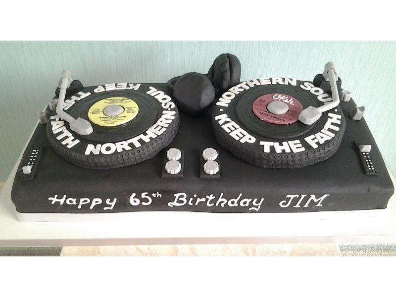 Northern Soul - Double DJ deck for Northern Soul fan Jim in Bispham, from chocolate sponge