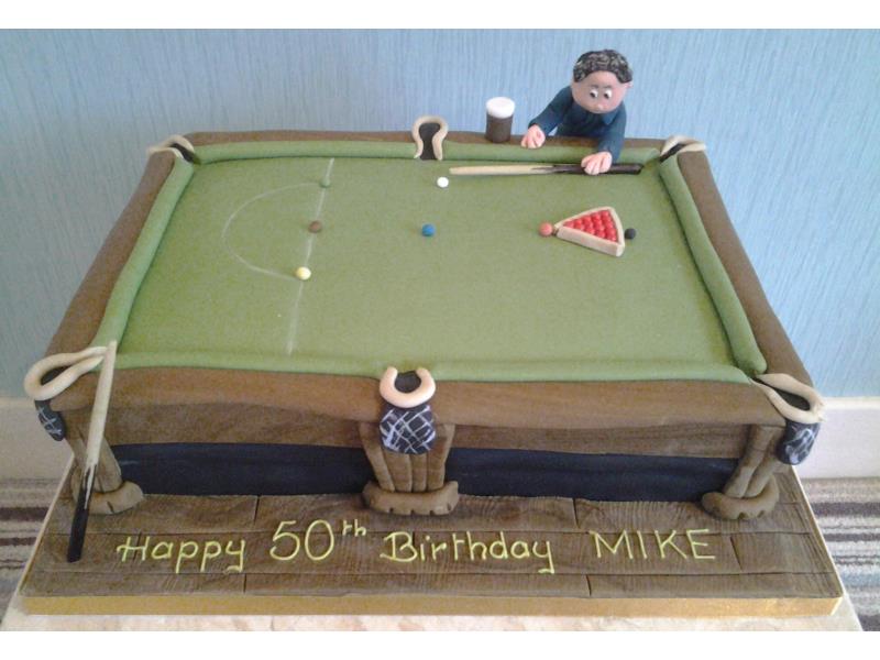 Snooker Table and players in chocolate sponge for Lisa in Blackpool