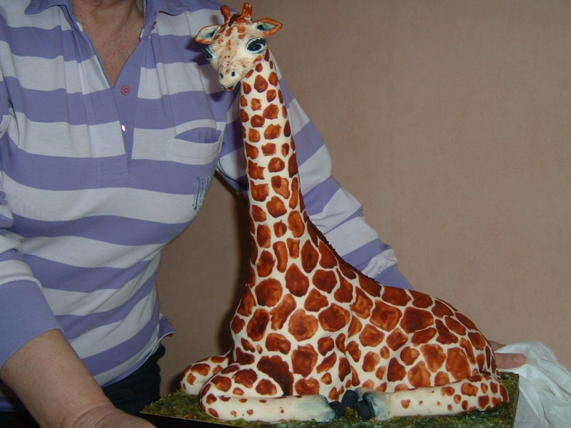 Amy (21st) - Large 21st birthday giraffe cake for Amy, Manchester